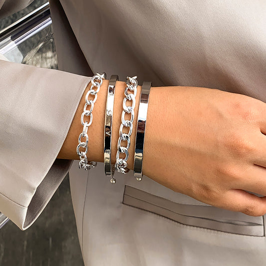 Juego de Pulseras de Cadena Hueca en C - Diseño Minimalista y Elegante - Image 2