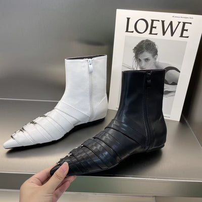 Botas Tobilleras Puntiagudas con Hebilla y Cierre - Image 10
