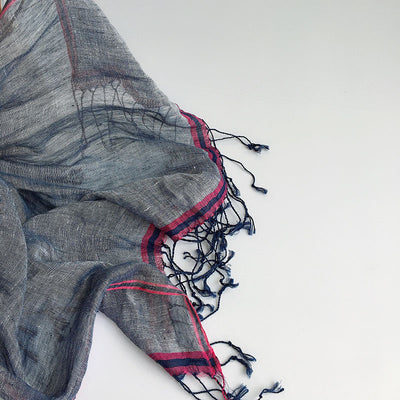 Bufanda Oversized de Lino y Cáñamo Gris Unisex - Versátil y Sostenible - Image 16