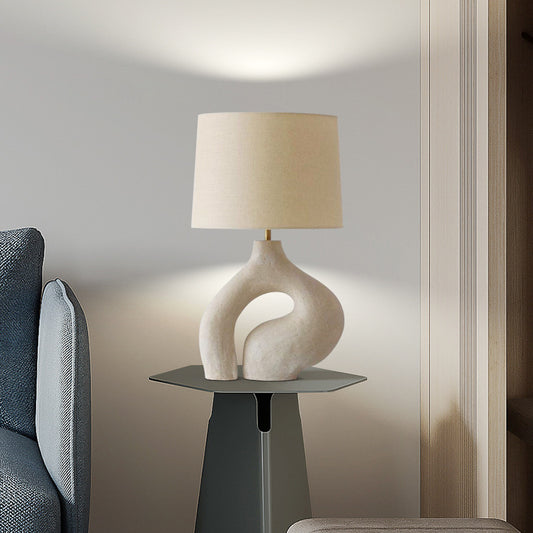 Lámpara de Mesa Nórdica Minimalista con Pantalla de Tela para Sala de Estar