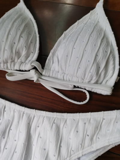 Bikini Blanco Tres Piezas con Falda de Malla - Image 24