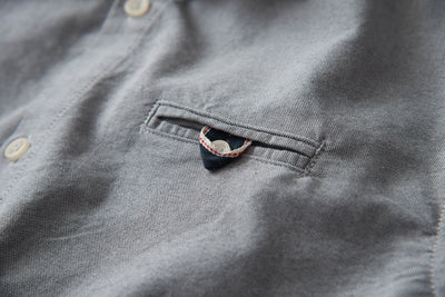 Camisa Slim Fit Retro para Hombre con Parches de Gamuza y Costuras Decorativas - Image 20
