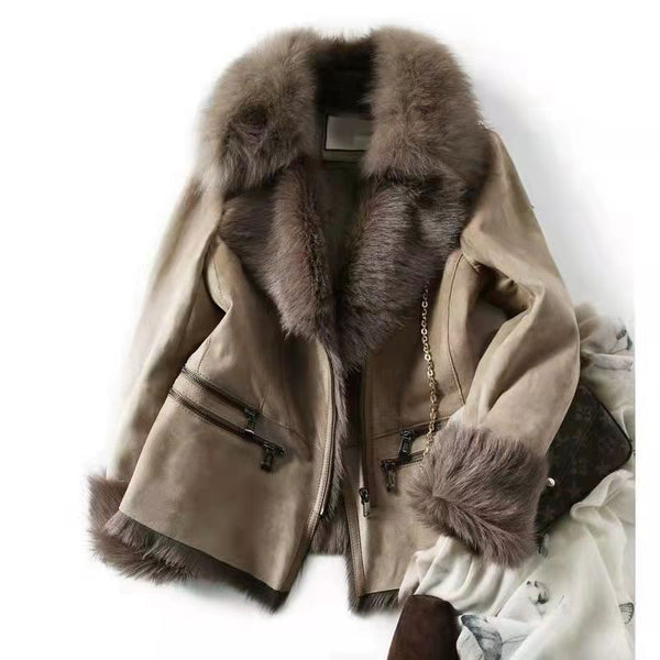 Chaqueta Corta Acolchada para Mujer con Cuello de Piel