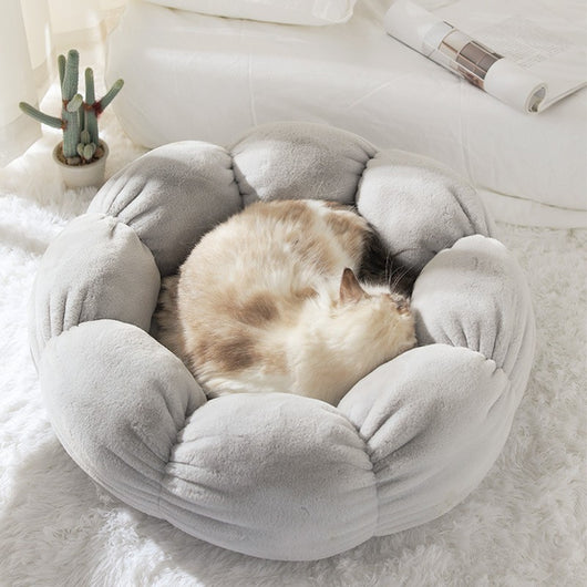 Casa Cama Nido Floral Suave para Perros - Image 4