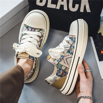 Zapatillas de Lona con Bordado de Graffiti - Image 8