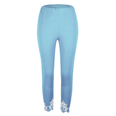 Pantalones Capri Ajustados con Estampado Reductor - Image 26
