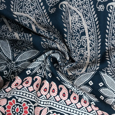 Capa Oversized Versátil para Mujer con Pañoleta de Seda - Image 20