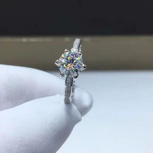 Anillo de Pareja Moissanita Diseño Serpiente Seis Garras - Image 2