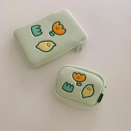 Bolsa para Laptop con Bordado de Flores de Limón - Diseño Exclusivo - Image 4