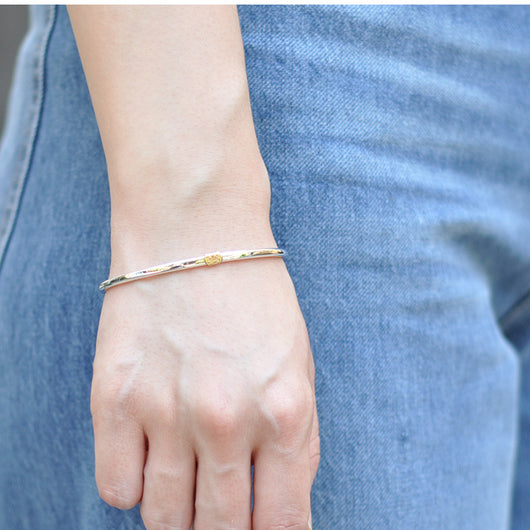 Pulsera de Plata Artesanal Japonesa con Cara Sonriente Dorada - Image 4