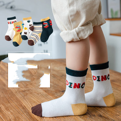 Calcetines Infantiles con Diseños de Niños y Niñas - Image 3
