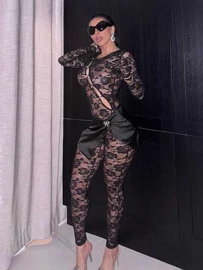 Conjunto Sensual de Encaje Transparente con Recortes Estratégicos - Image 12
