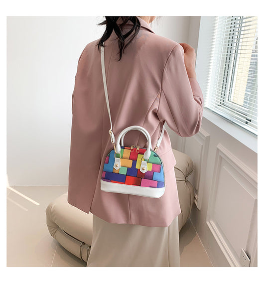 Bolso Shell con Costuras en Contraste - Diseño Moderno y Versátil - Image 15