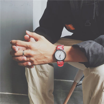 Relojes de Pareja Elegantes para Hombre y Mujer - Image 7