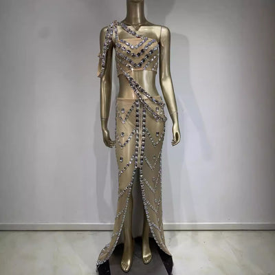 Traje Vestido Brillante con Cristales Decorativos