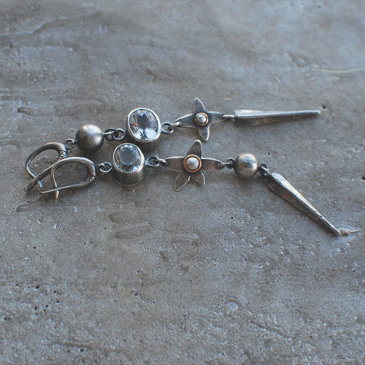 Aretes Colgantes Geométricos Plateados con Cristales de Imitación - Image 11