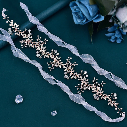 Cinturón Nupcial de Plata con Cadena de Cristales Brillantes Hecho a Mano - Image 4