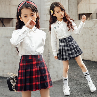 Falda Escocesa Roja Multiuso Estilo Colegiala - Image 4