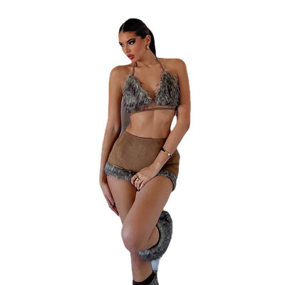 Conjunto de Dos Piezas: Top Halter Fuzzy con Falda Corta de Cintura Alta - Image 6