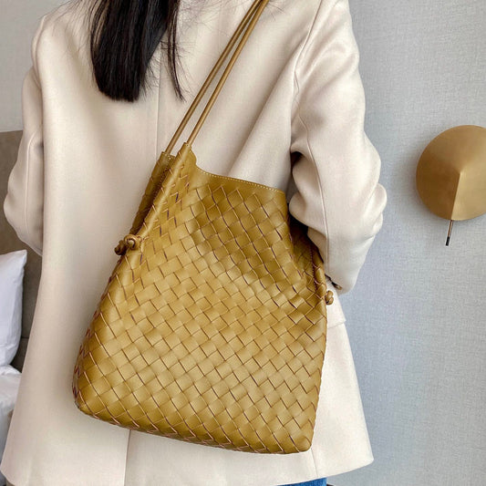 Bolso Tejido de Cuero Genuino para Mujer - Bandolera Elegante