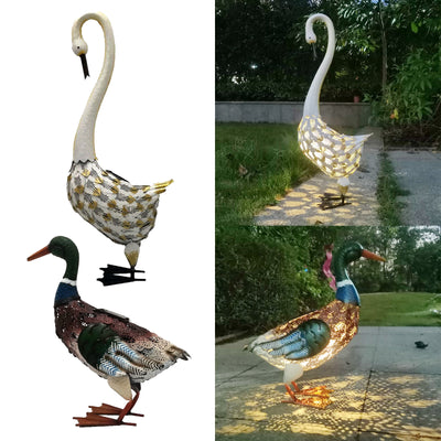 Lámpara Solar Decorativa de Cisne en Hierro Forjado para Jardín - Image 5