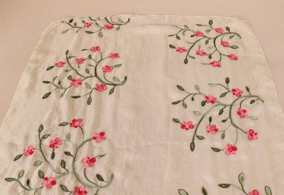 Toalla de Playa Chiffón con Bordado Protector Solar Flor de Durazno Elegante - Image 22