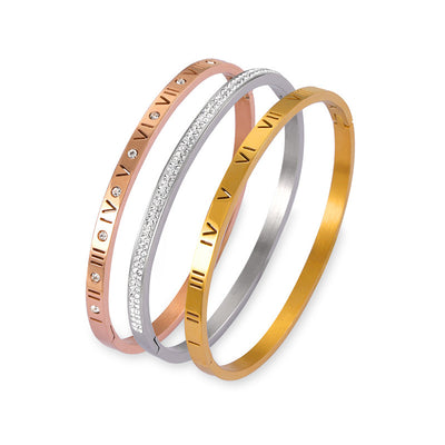 Pulsera de Titanio Chapada en Oro con Diseño Romano Grabado y Diamantes Incrustados - Image 5