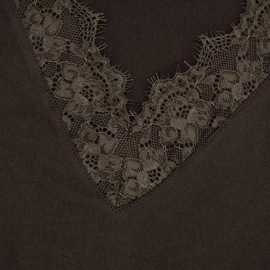 Blusa Elegante de Encaje con Escote en V y Mangas Largas para Otoño e Invierno - Image 14