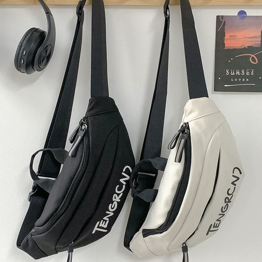 Bolsa Pecho Hombre Estilo Japonés Crossbody Deportiva con Compartimentos Cargo - Image 3
