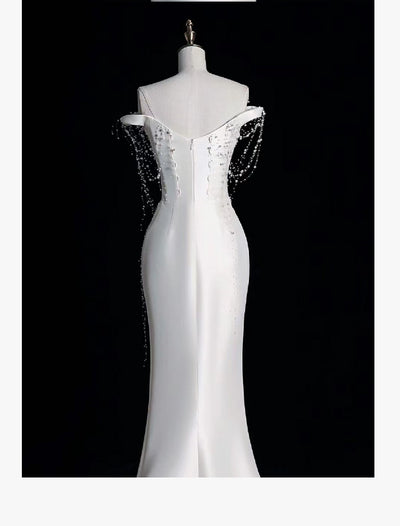 Vestido de Fiesta Satinado Hombros Descubiertos con Perlas - Image 14