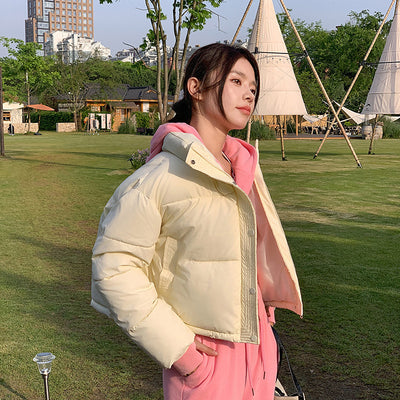 Chaqueta Corta para Mujer con Cuello Alto - Diseño Petite - Image 2