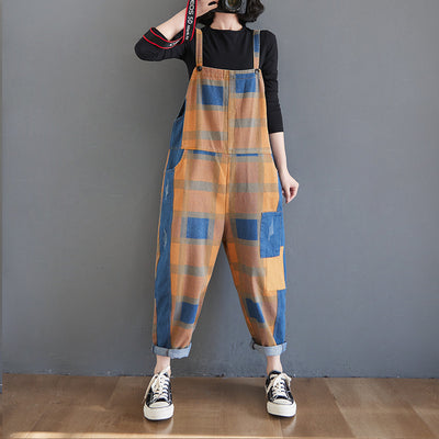 Overol Denim a Cuadros con Estampado Literario Vintage - Image 5