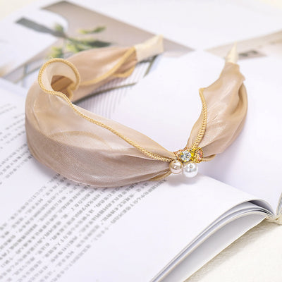 Pasador para Cabello de Satén con Brillantes y Perlas - Image 6