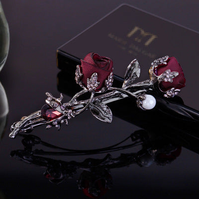 Pinza para Cabello con Diseño de Rosa y Estrás - Image 31