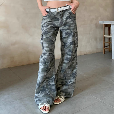 Overol Denim Camuflado con Bolsillos 3D y Cierre