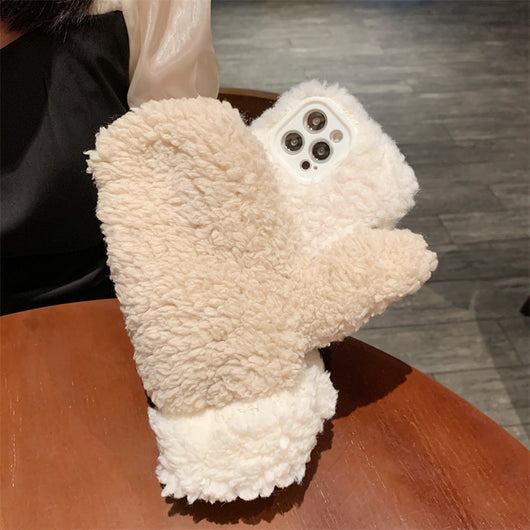 Funda para Teléfono Chica Trendy con Guantes de Protección Térmica Peluche - Image 6