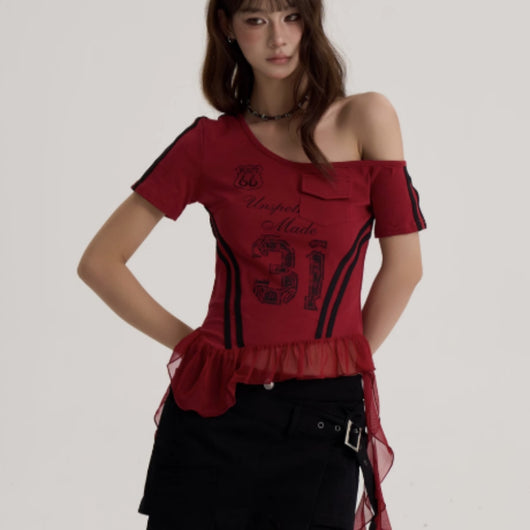 Playera Retro Americana con Malla Asimétrica y Manga Corta