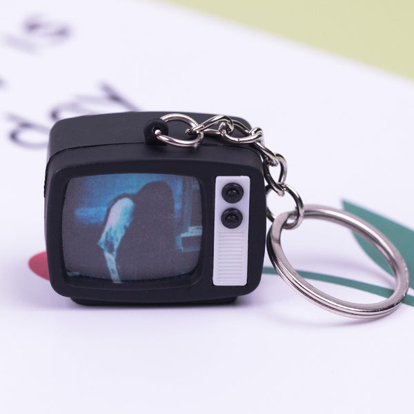 Llavero Miniatura TV Retro Terror Halloween - Accesorio Coleccionable