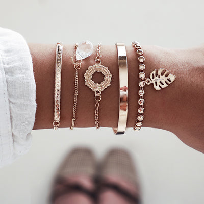 Pulsera Geométrica de Cadena Metálica Estilo Europeo - Image 2