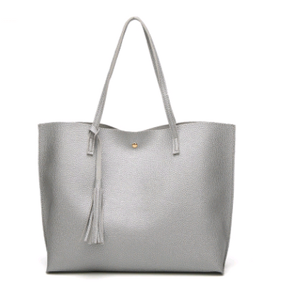 Bolso de Hombro para Mujer con Borlas y Gran Capacidad - Image 6