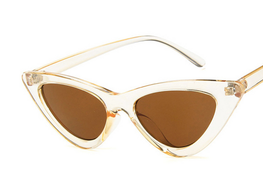 Gafas de Sol Estilo Ojo de Gato Triangular - Diseño Europeo para Parejas - Image 9