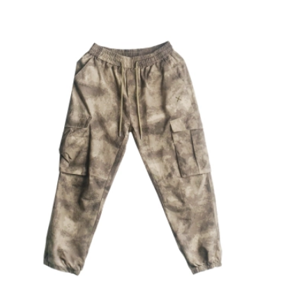 Pantalones Cargo Camuflaje Sueltos - Estilo Hip Hop Urbano para Hombre - Image 6