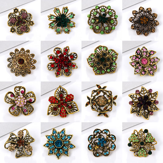 Broche de Aleación con Cristales de Fantasía Pequeño