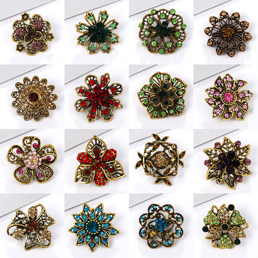 Broche de Aleación con Cristales de Fantasía Pequeño
