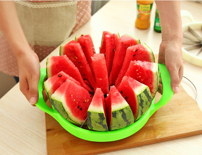 Cortador Multifuncional de Frutas para Melón y Sandía - Image 4