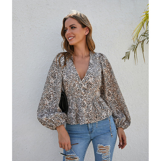Blusa Leopardo con Escote V y Mangas Farol - Diseño Sofisticado y Sensual - Image 11