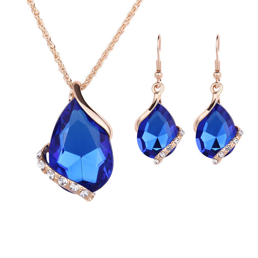 Conjunto de Collar y Aretes Gota de Agua - Image 3