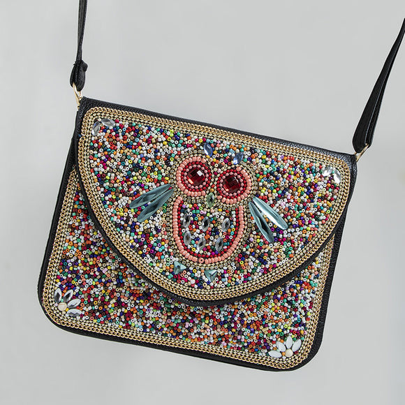 Bolso Bohemio Étnico con Cuentas y Compartimiento para Teléfono