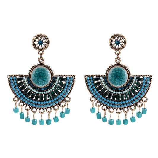 Aretes Bohemios Elegantes con Borlas y Cuentas - Image 2