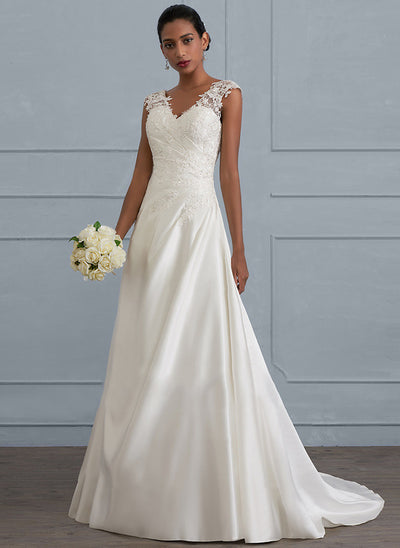 Vestido de Novia Sirena Asimétrico con Encaje y Cola Trailing - Image 3
